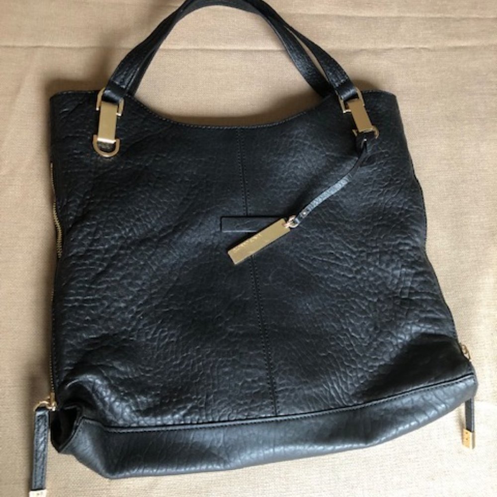 Vince Camuto black leather zippered bag
